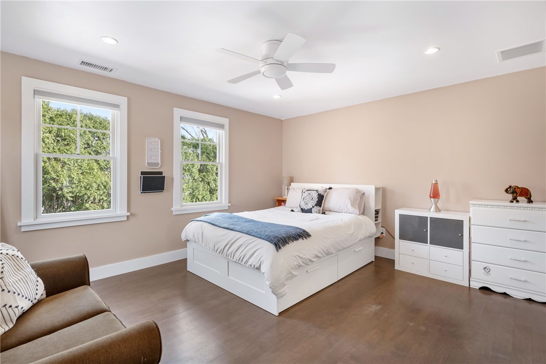 10 Walnut Road Barrington, RI 02806 - Photo 27 of 38