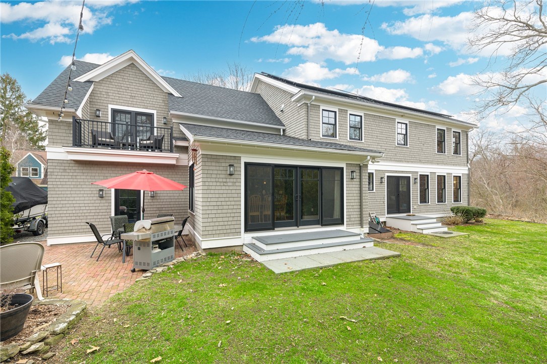 10 Walnut Road Barrington, RI 02806 - Photo 33 of 38