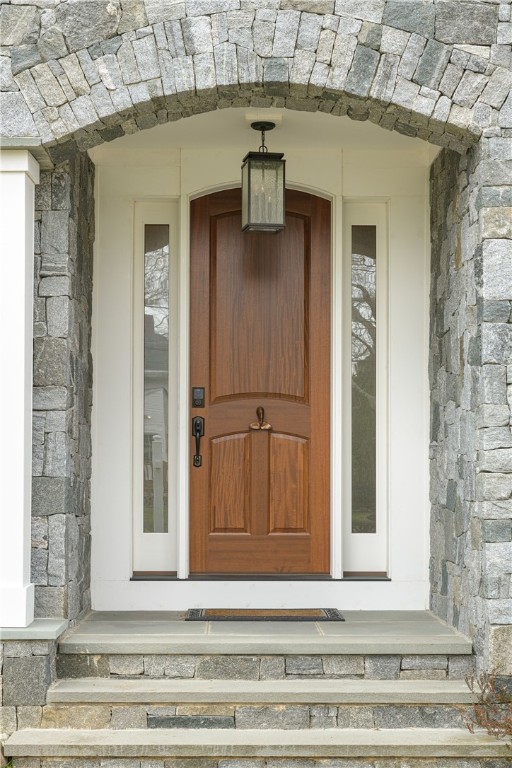 10 Walnut Road Barrington, RI 02806 - Photo 4 of 38