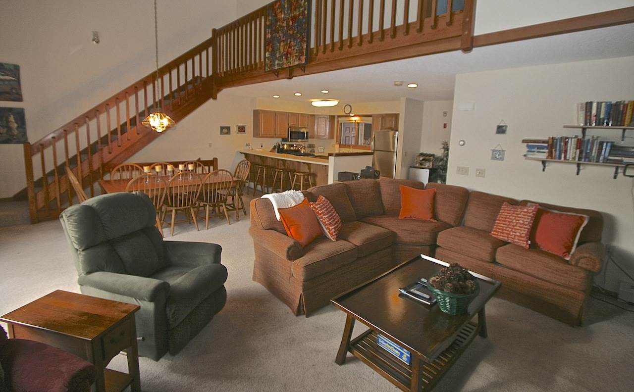 403 Hannah Loop, Unit 98 Carroll, NH 03595 - Photo 5 of 31 Gallery Image 5
