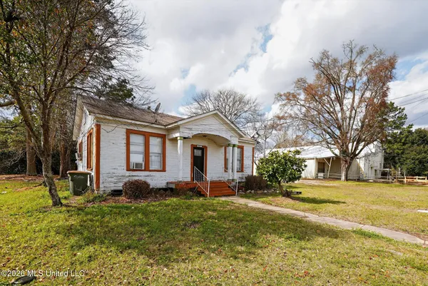 $49,900 | 317 Peach Street, Columbia, MS 39429