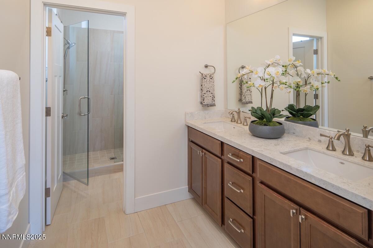 7790 Town Square Way Reno, NV 89523 - Photo 16 of 52 MASTER BATH