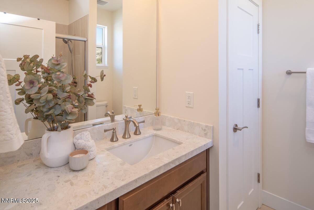 7790 Town Square Way Reno, NV 89523 - Photo 21 of 52 SECOND BEDROOM FULL BATH