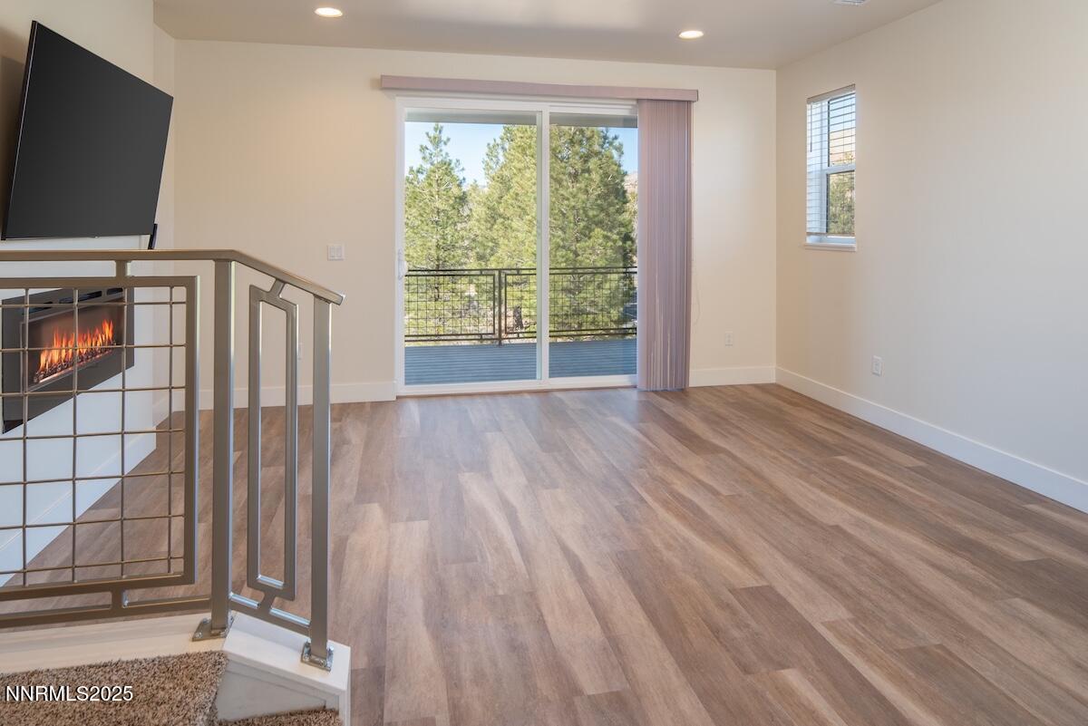 7790 Town Square Way Reno, NV 89523 - Photo 8 of 52 7790TownSquareWaySTANDARDRES1