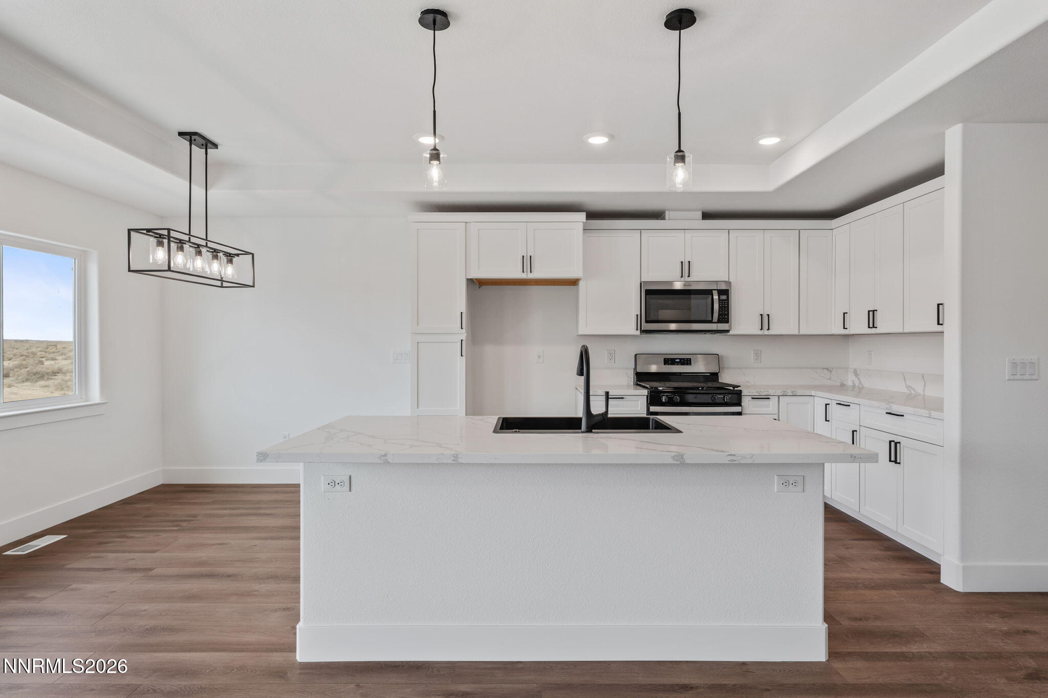 427 Yellow Brick Road Battle Mountain, NV 89820 - Photo 6 of 21 Kitchen