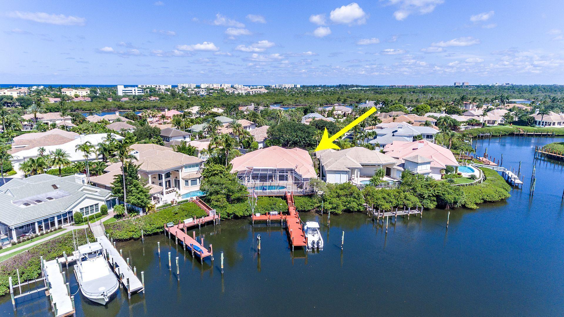 16757 Port Royal Circle Jupiter, FL 33477 - Photo 62 of 65 64