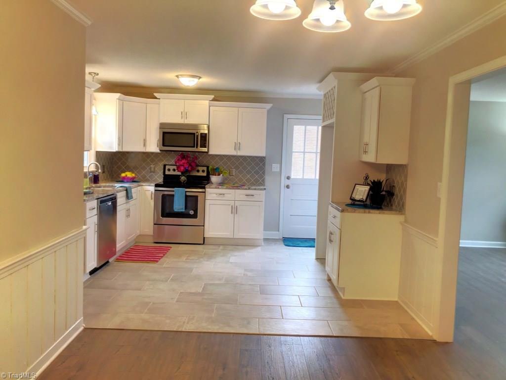7571 Pine Trail Road Pfafftown, NC 27040 - Photo 11 of 23 Gallery Image 11