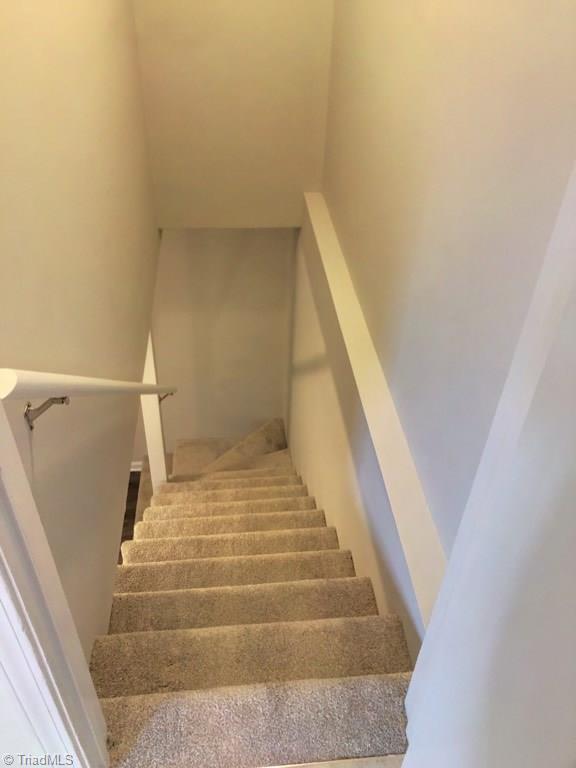 7571 Pine Trail Road Pfafftown, NC 27040 - Photo 20 of 23 Gallery Image 20