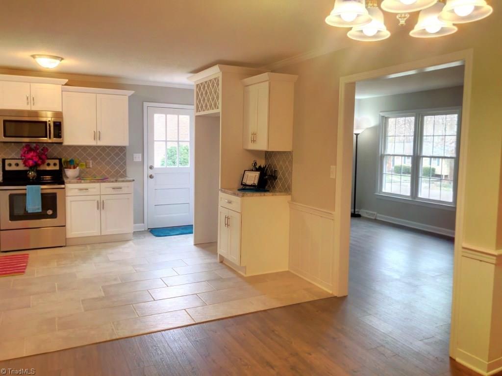 7571 Pine Trail Road Pfafftown, NC 27040 - Photo 10 of 23 Gallery Image 10