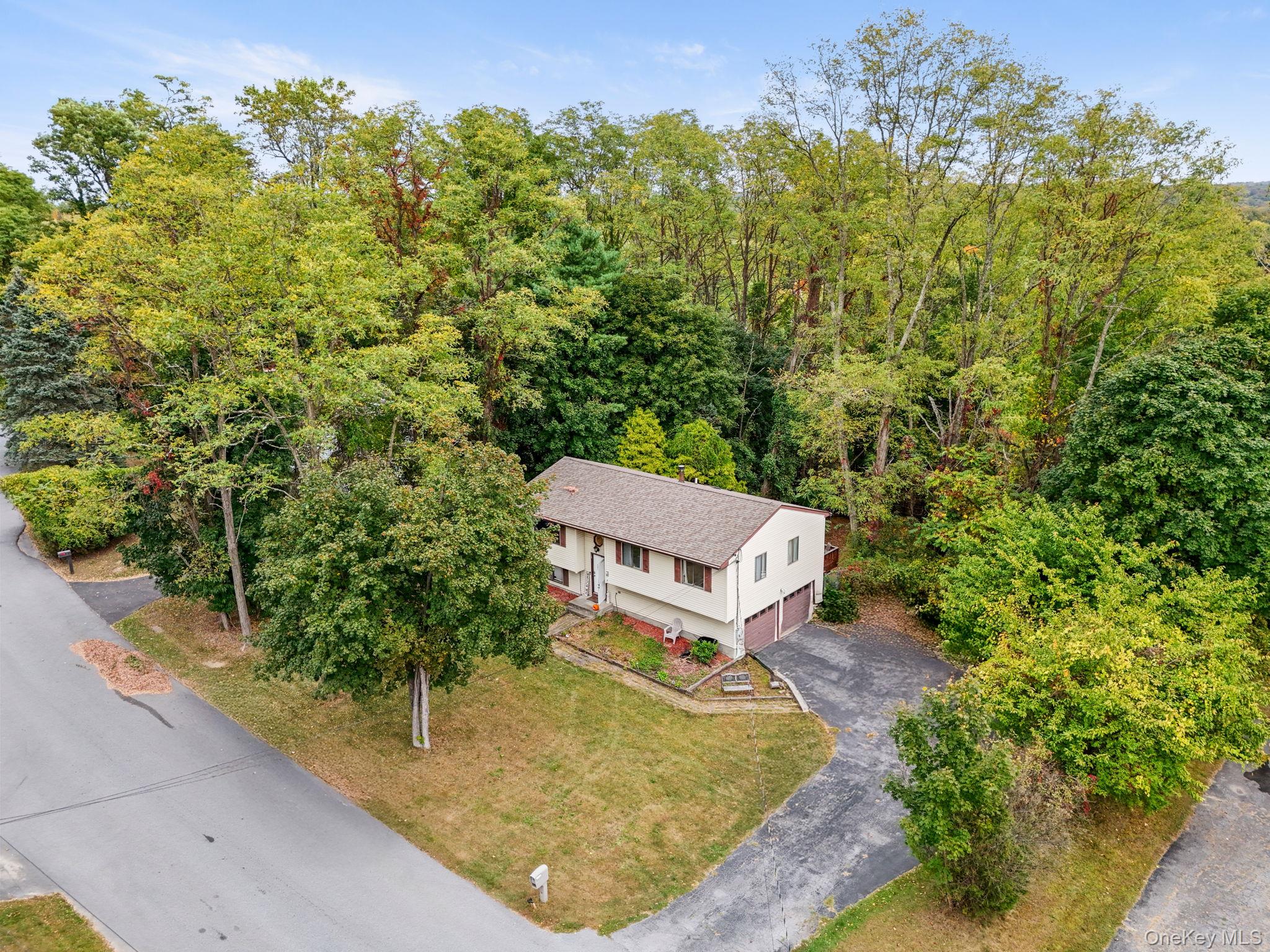 4 Verven Road Poughkeepsie, NY 12603 - Photo 1 of 1 View from above of property
