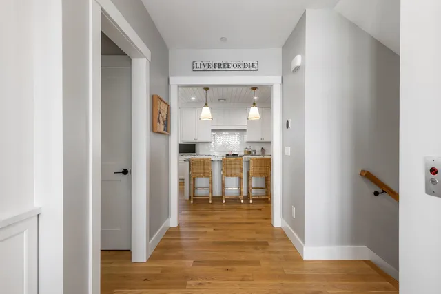 $2,295,000 | 36 Little Bay Drive, Dover, NH 03820