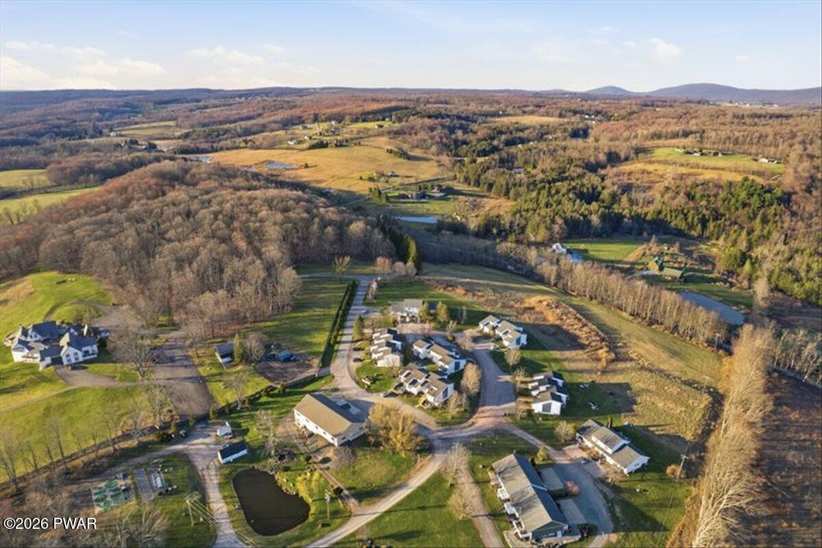 196 Barlow Road, Unit 35 Union Dale, PA 18470 - Photo 39 of 43