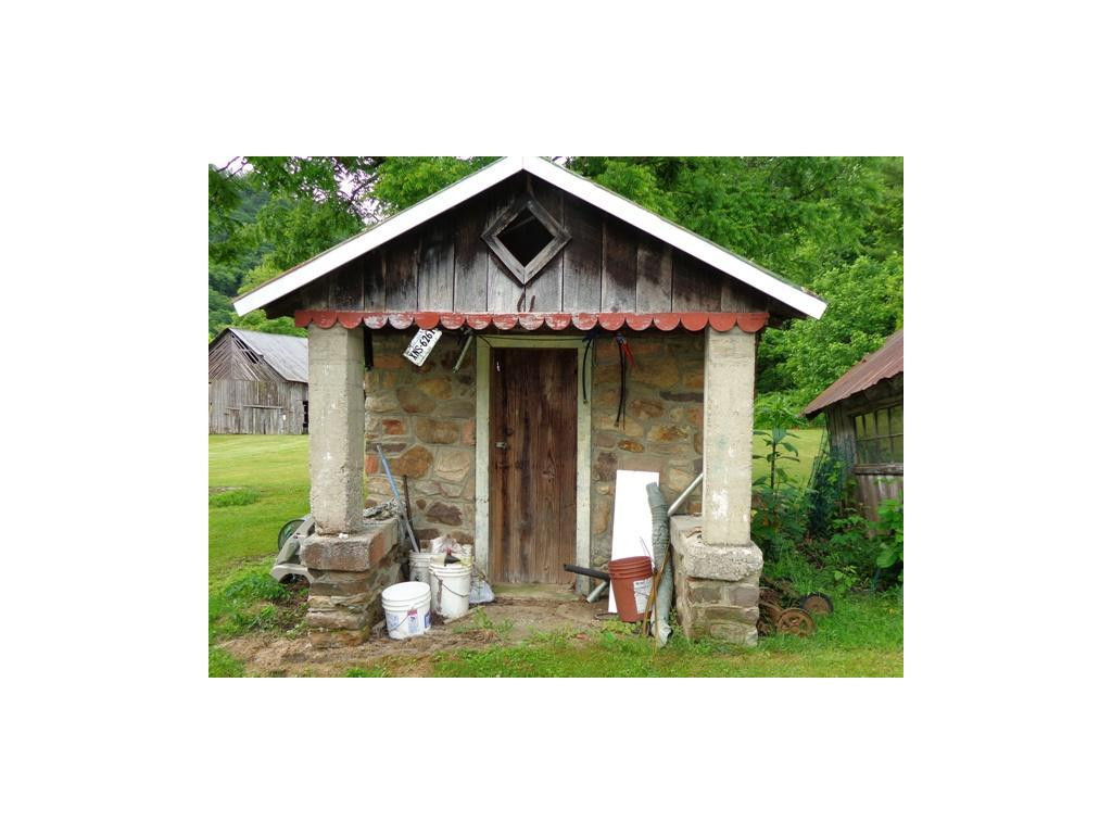 30385 Poor Valley Road Saltville, VA 24370 - Photo 2 of 21 Photo 2