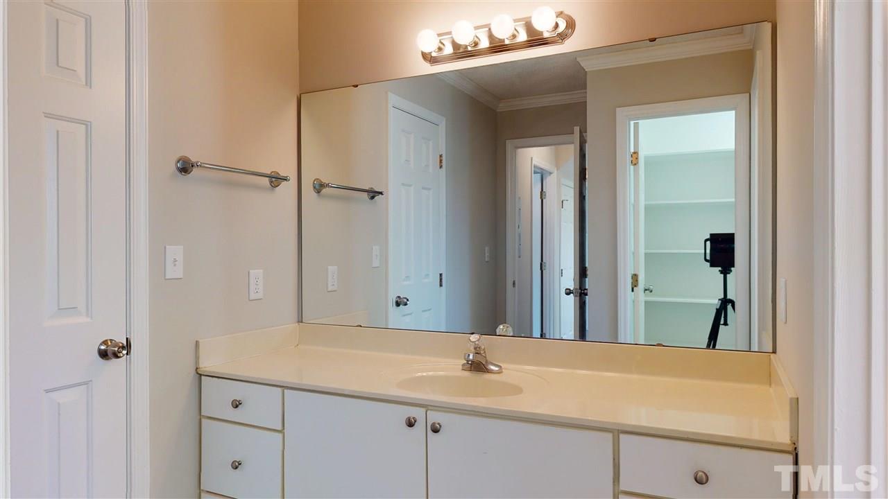 5378 Brantley Road Zebulon, NC 27597 - Photo 15 of 29