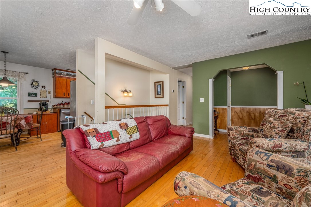 678 John Shell Road Sugar Grove, NC 28679 - Photo 14 of 36 Gallery Image 14