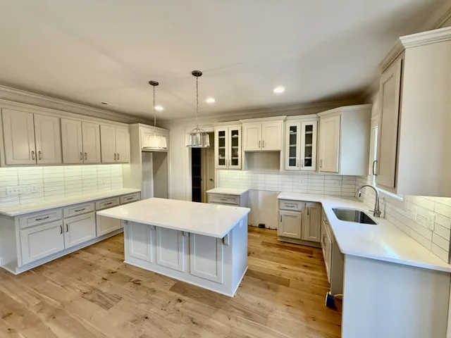 $725,000 | 8780 Cainsville Pike, Lascassas, TN 37085