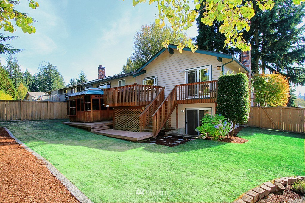 2521 178th Street Southeast Bothell, WA 98012 - Photo 4 of 14