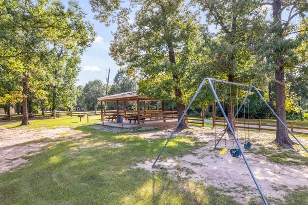 $1,800 | 41 Key Largo Loop, Point Blank, TX 77364