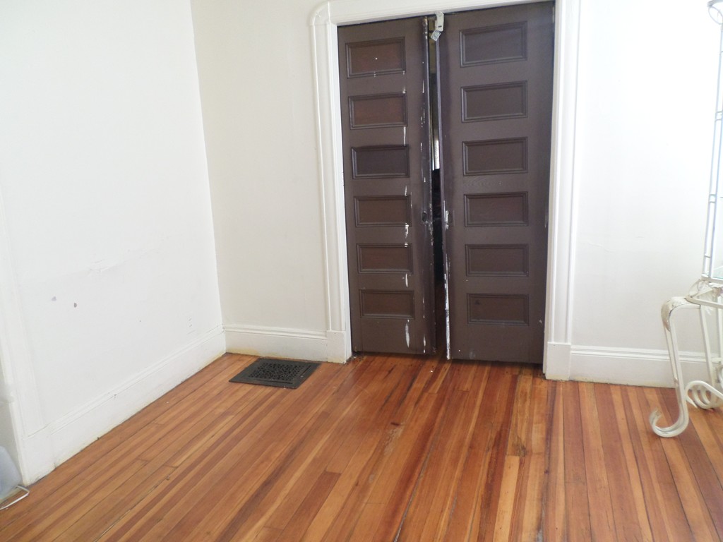 38-40 Windsor Street Springfield, MA 01105 - Photo 5 of 15 Gallery Image 5
