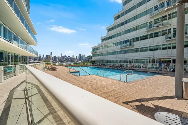 $869,000 | 800 Ave At Port Imperial, Unit 508, Weehawken, NJ 07086