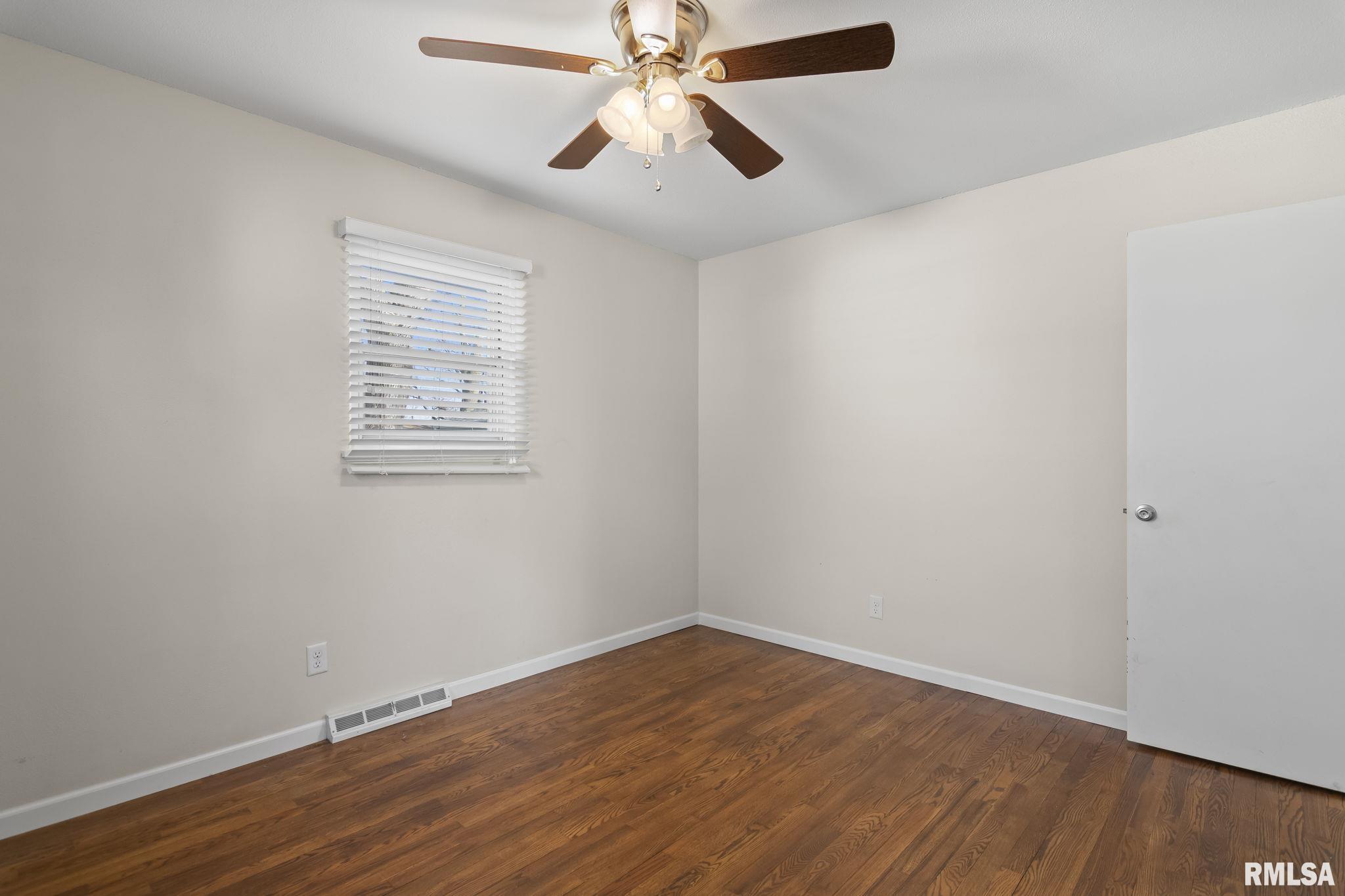 2549 Sandgate Road Springfield, IL 62702 - Photo 15 of 30