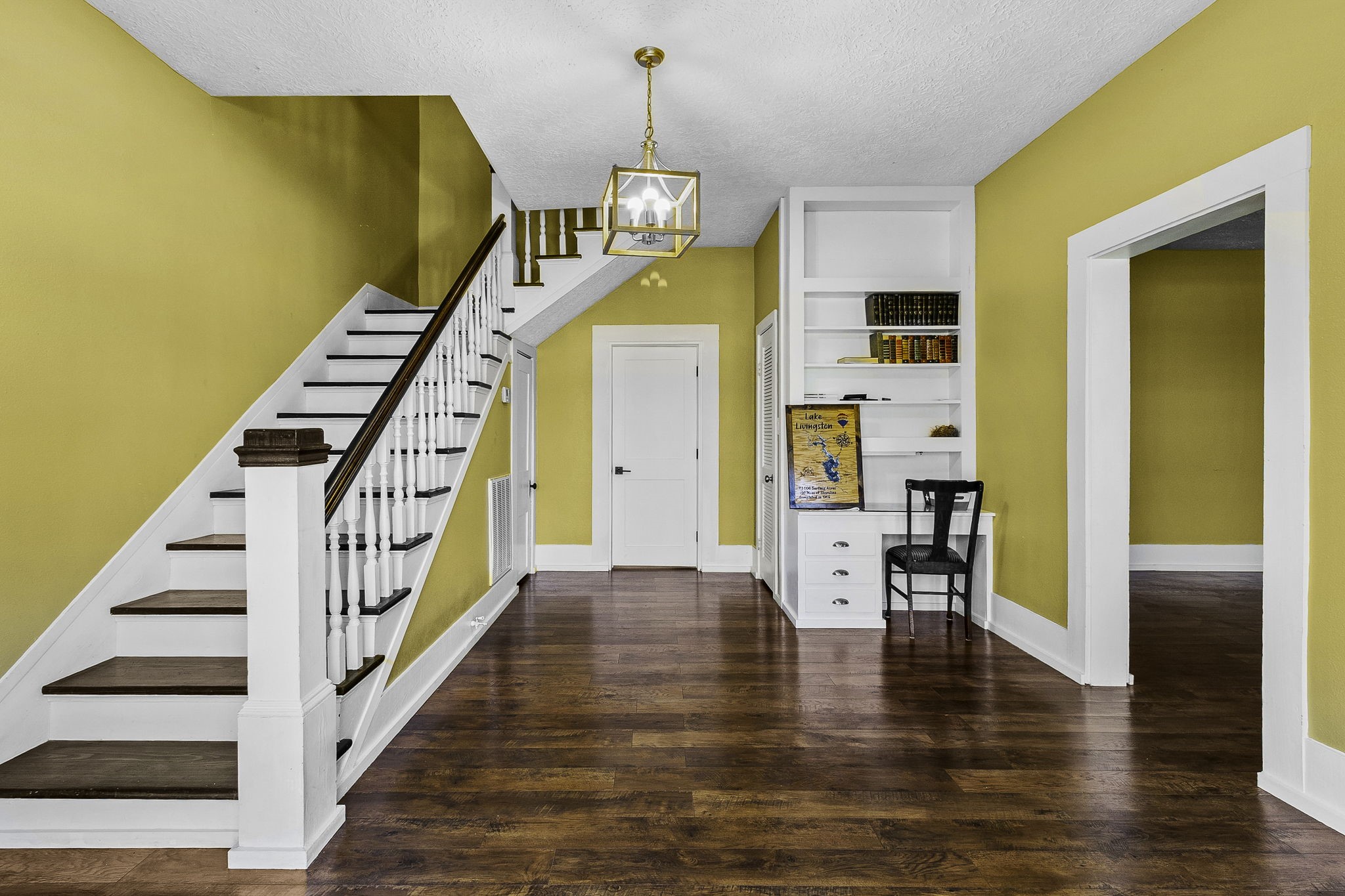 500 Highway 156 Point Blank, TX 77364 - Photo 4 of 47 Entry