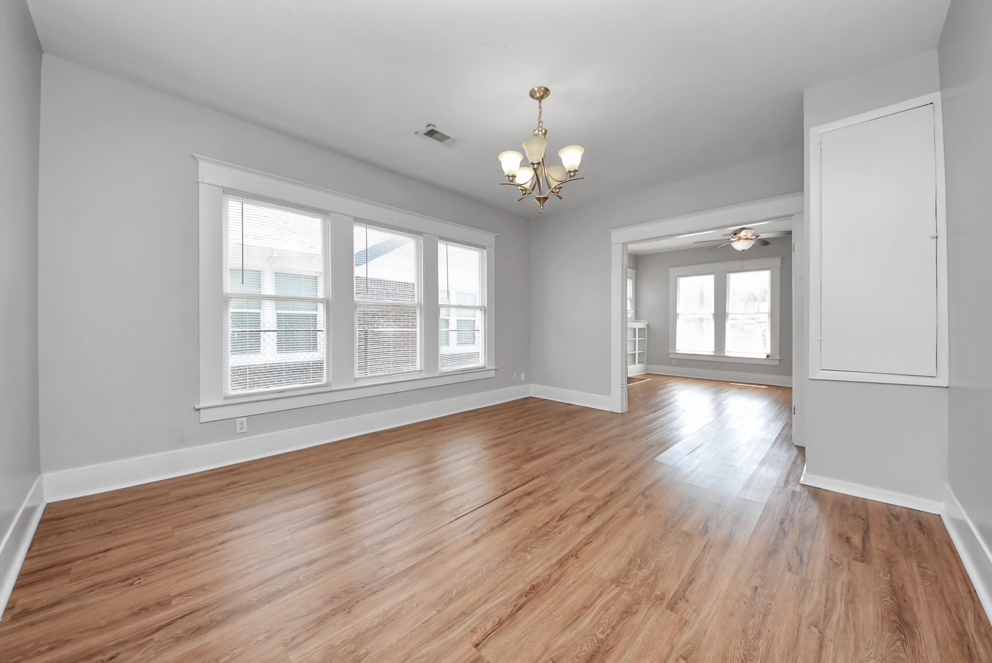 6 Jenkins Street Houston, TX 77003 - Photo 17 of 42
