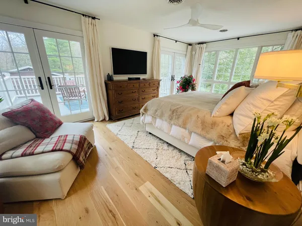 $850,000 | 614 Graystones Jeras Road, Albrightsville, PA 18210