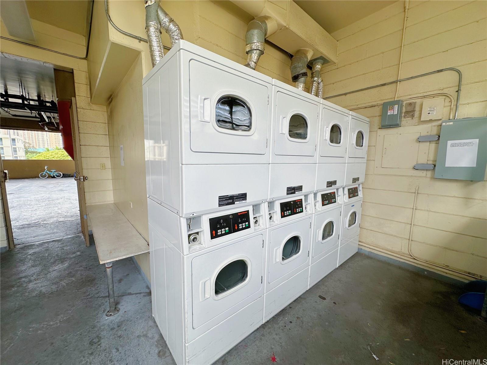 2977 Ala Ilima Street, Unit 809 Honolulu, HI 96818 - Photo 12 of 14