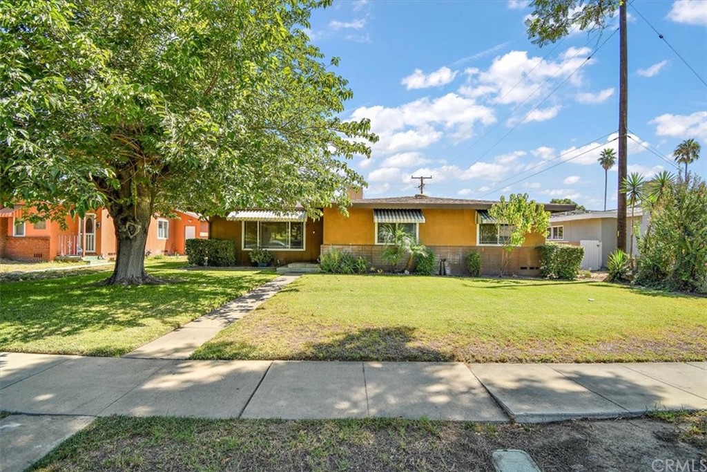 1405 North Riverside Avenue Rialto, CA 92376 - Photo 1 of 1