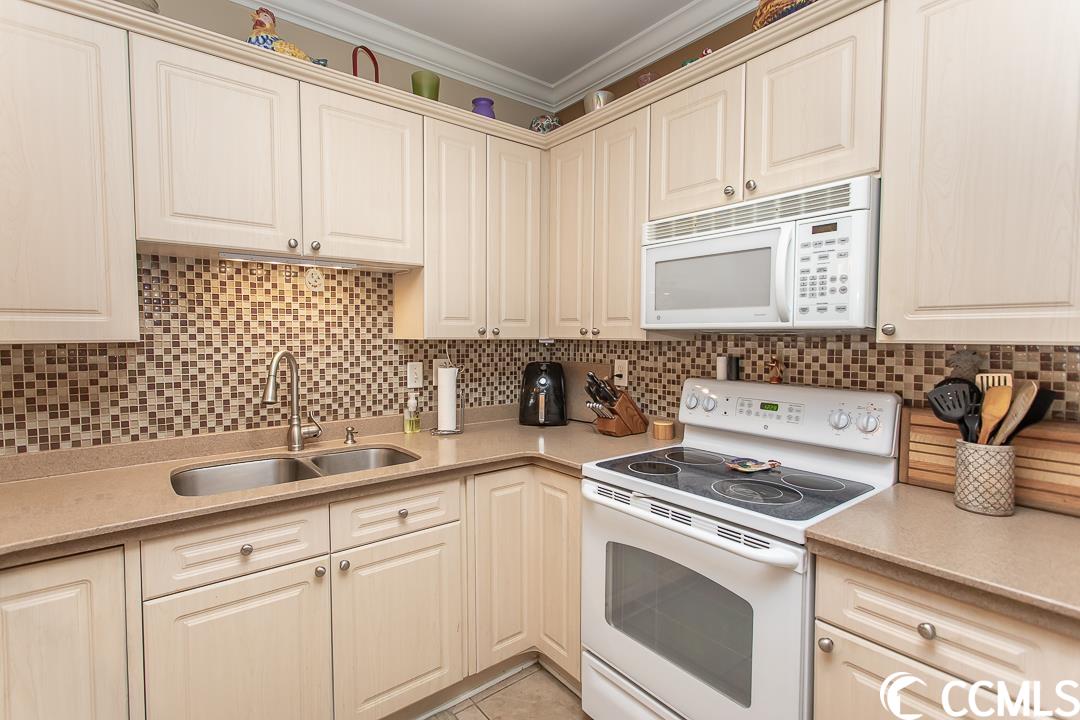 4875 Luster Leaf Circle, Unit 304 Myrtle Beach, SC 29577 - Photo 4 of 39