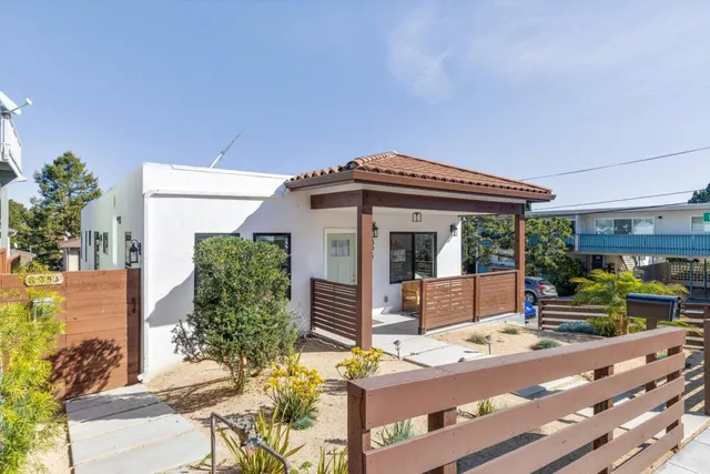 $1,999,888 | 895 Laurel Avenue, Belmont, CA 94002