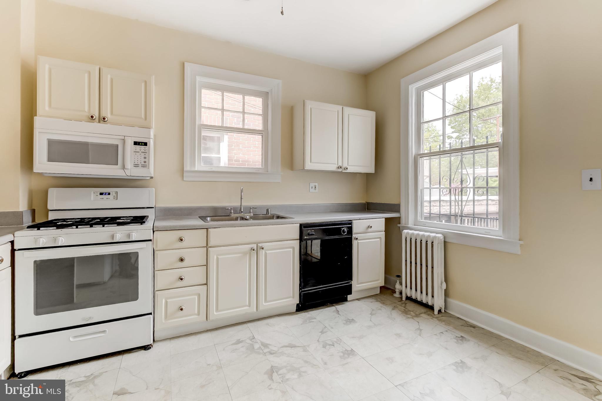 3721 Keswick Road Baltimore, MD 21211 - Photo 12 of 33