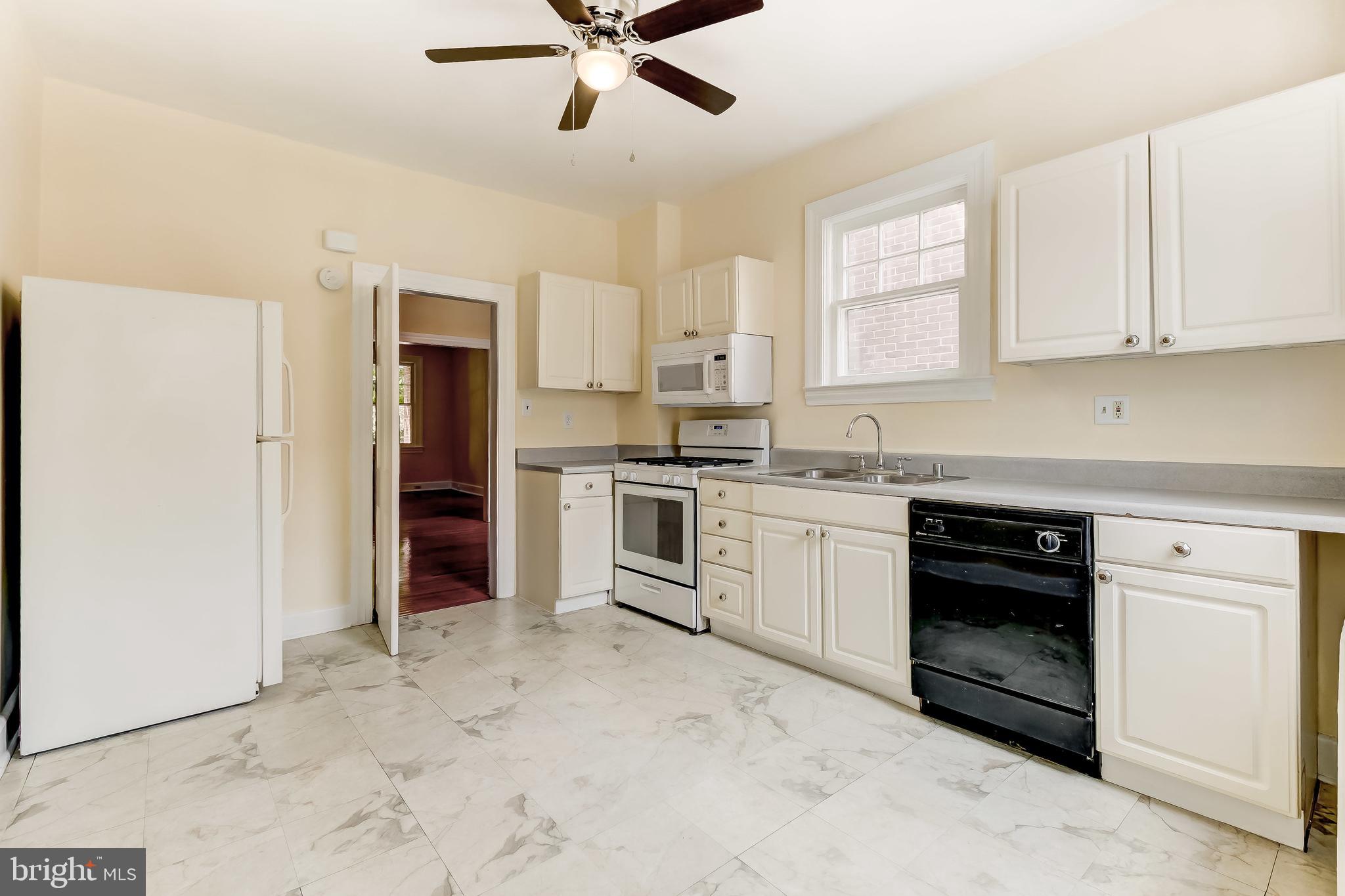 3721 Keswick Road Baltimore, MD 21211 - Photo 13 of 33