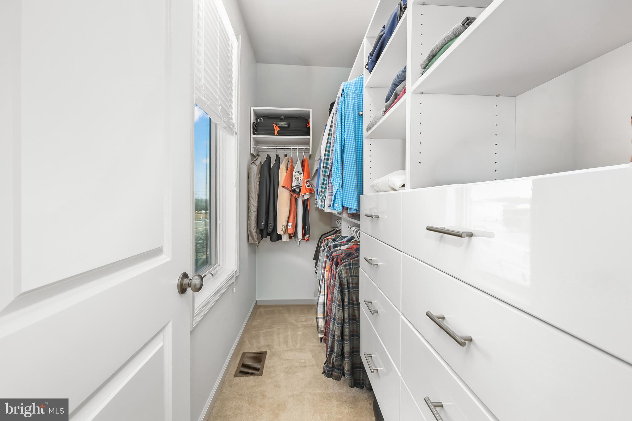 1426 Ribbon Limestone Terrace Southeast Leesburg, VA 20175 - Photo 22 of 43