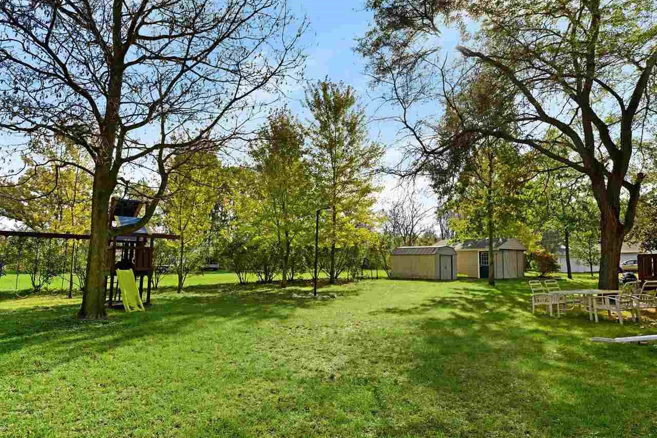 8534 North Seymour Road Flushing, MI 48433 - Photo 38 of 39 21519185-37.JPG