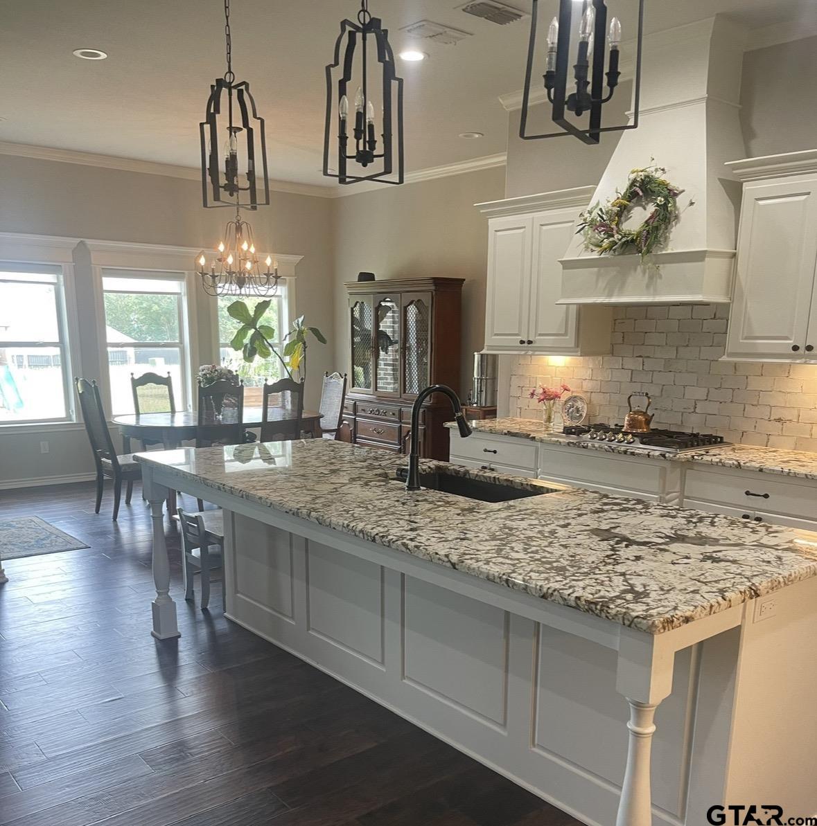 14510 Meadow Glen Road Lindale, TX 75771 - Photo 13 of 33