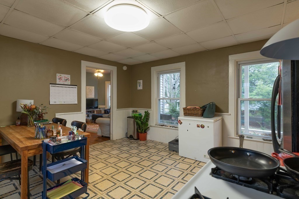 24 Audubon Road Northampton, MA 01053 - Photo 8 of 27 Gallery Image 8