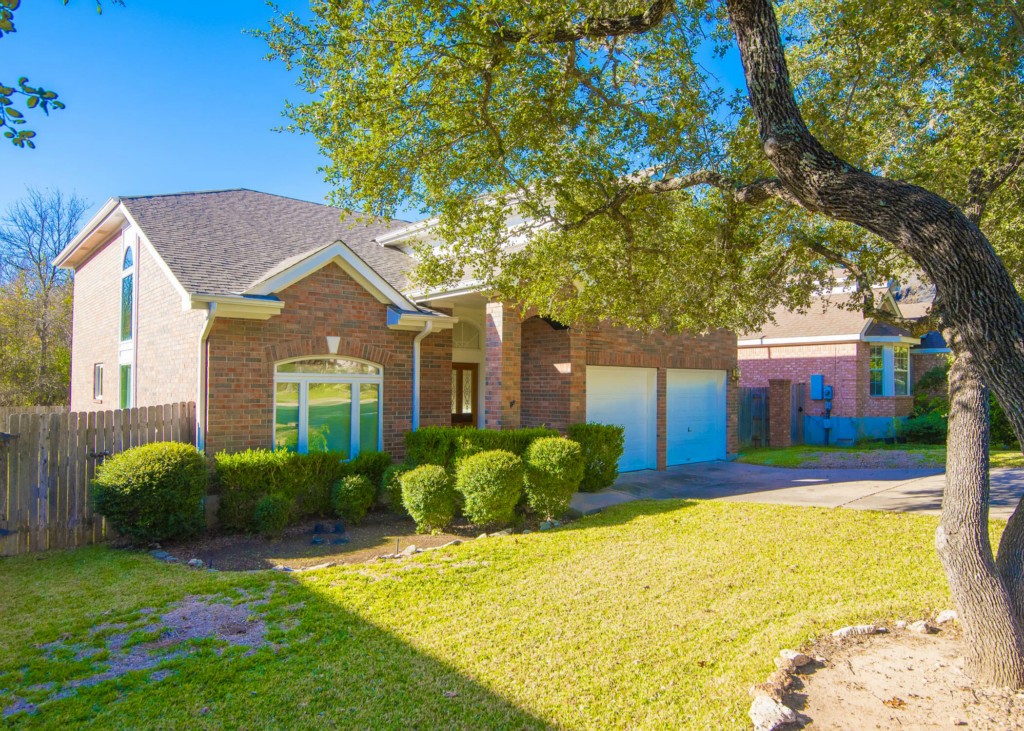 10829 Redmond Road Austin, TX 78739 - Photo 1 of 1