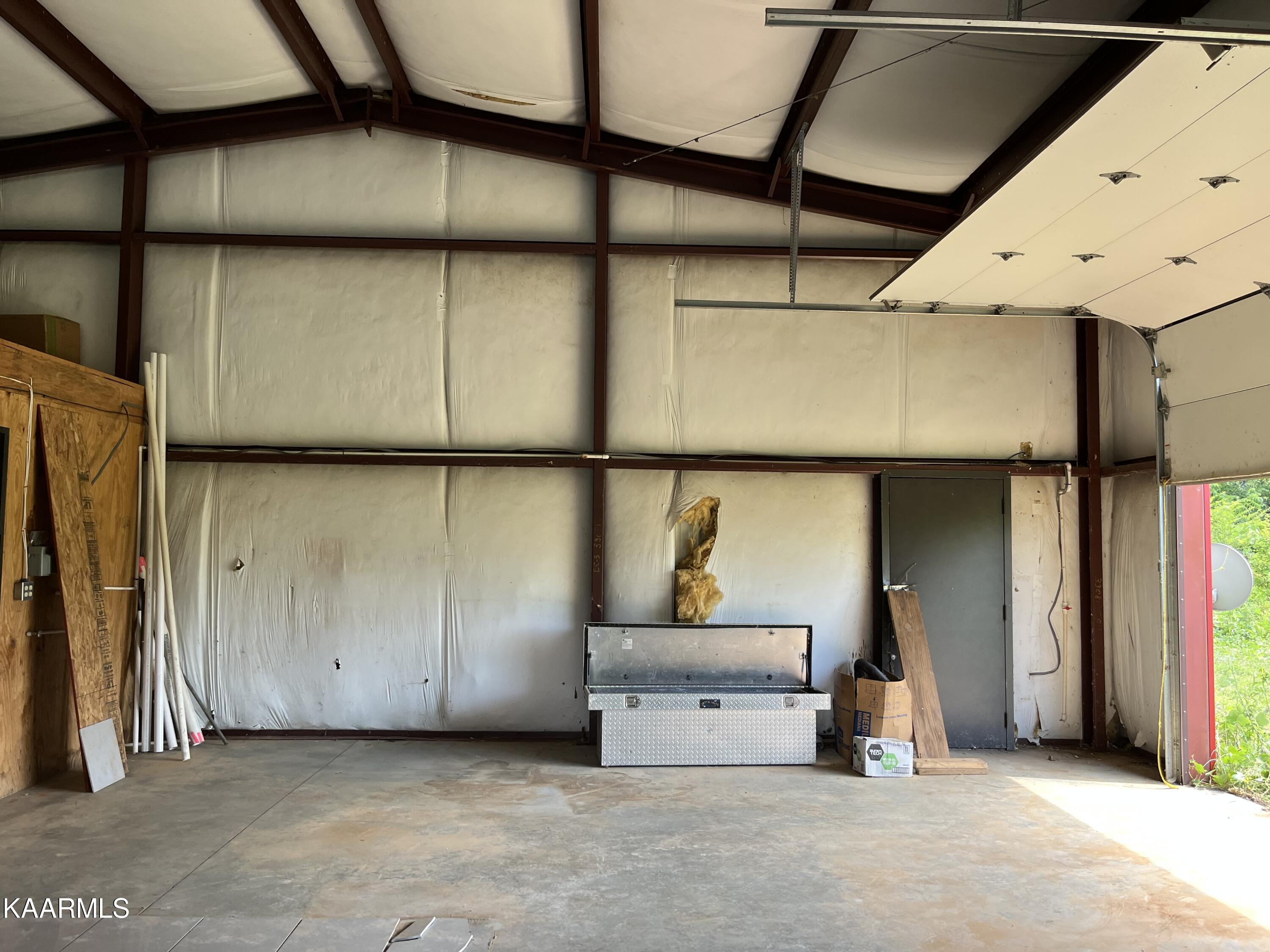 550 Mason Road Madisonville, TN 37354 - Photo 11 of 38 IMG_4497-preview