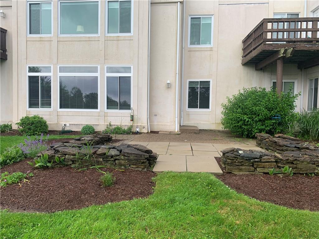 8 Ridgemead Fields Drive Verona, PA 15147 - Photo 19 of 22 Rear Patio/courtyard.