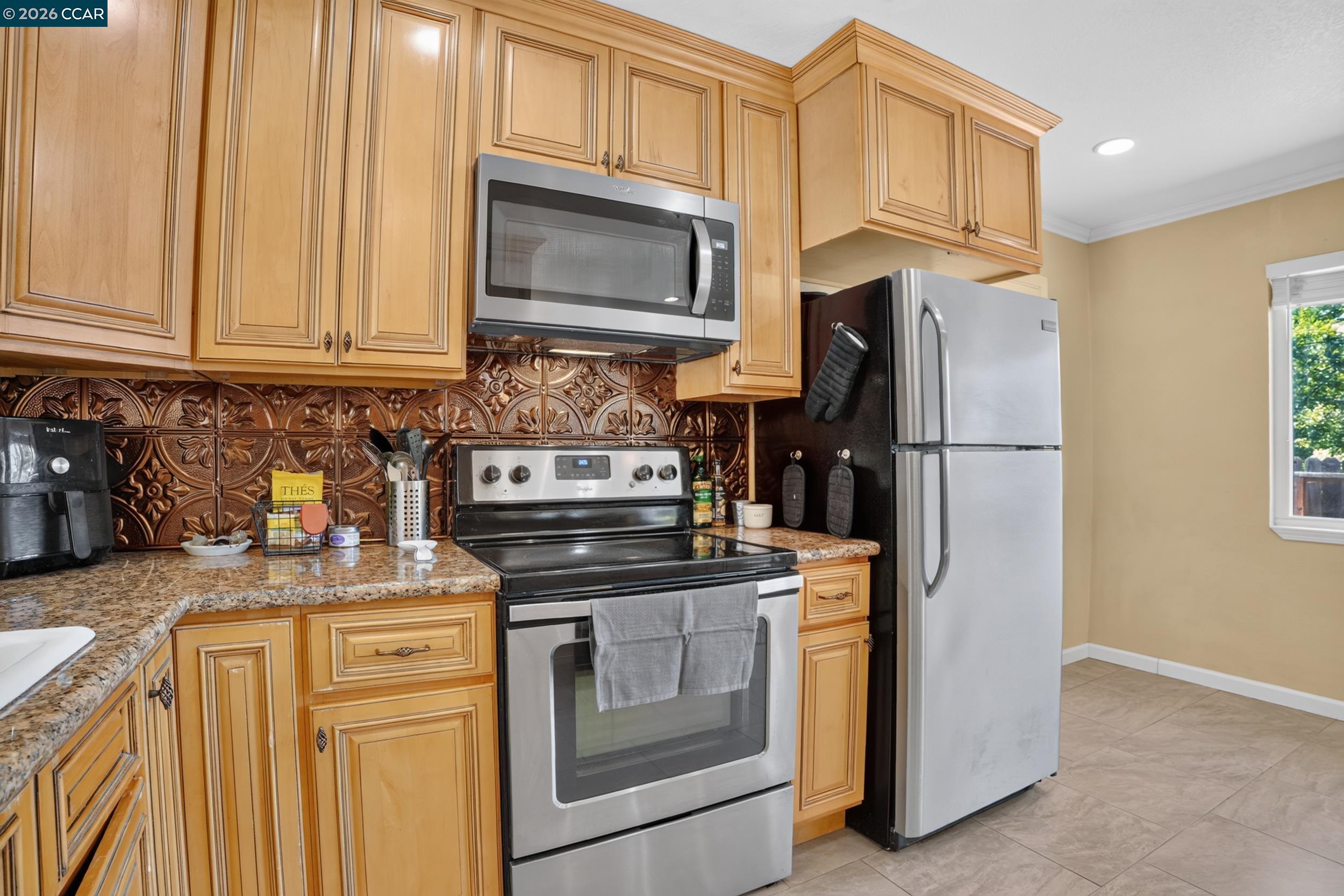 4249 Ridge Drive Pittsburg, CA 94565 - Photo 16 of 37