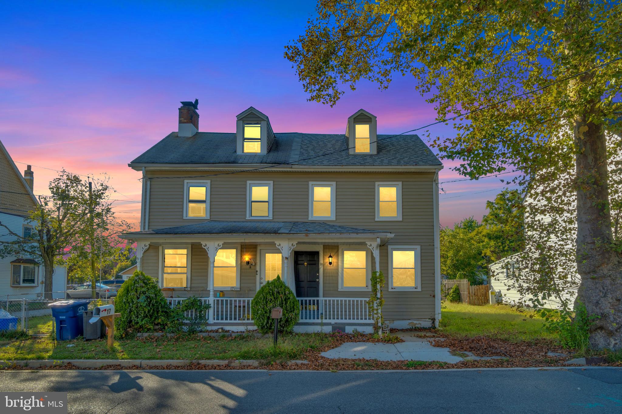 19 Pleasant Street Southampton, NJ 08088 - Photo 20 of 23 a front view of a house with yard