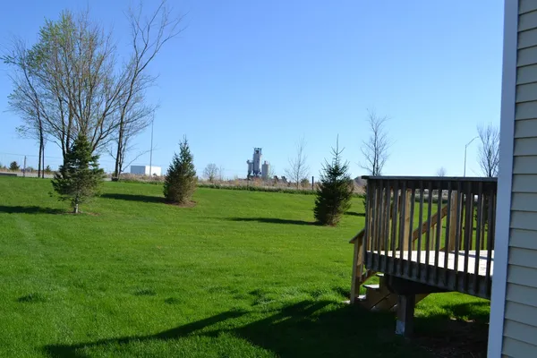$190,000 | 722 Prairie Meadow Drive, Blue Grass, IA 52726