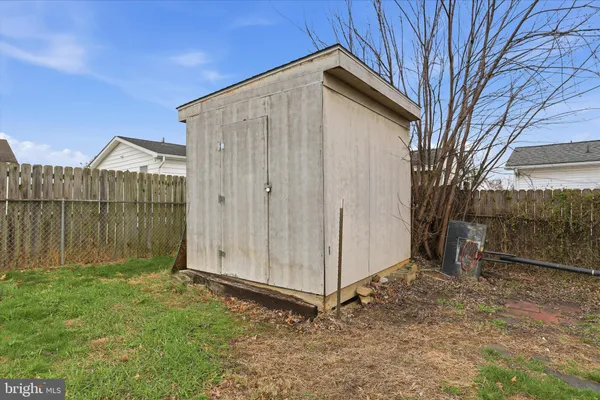 $1,700 | 25 Cherry Hill Road, Ranson, WV 25438
