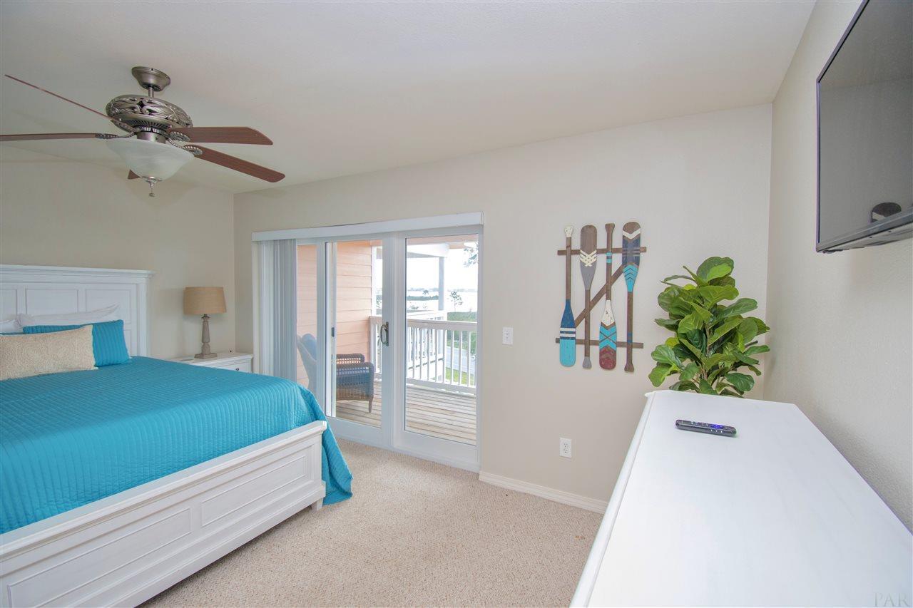 16030 Innerarity Point Road Pensacola, FL 32507 - Photo 14 of 32