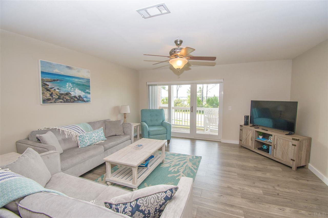 16030 Innerarity Point Road Pensacola, FL 32507 - Photo 10 of 32