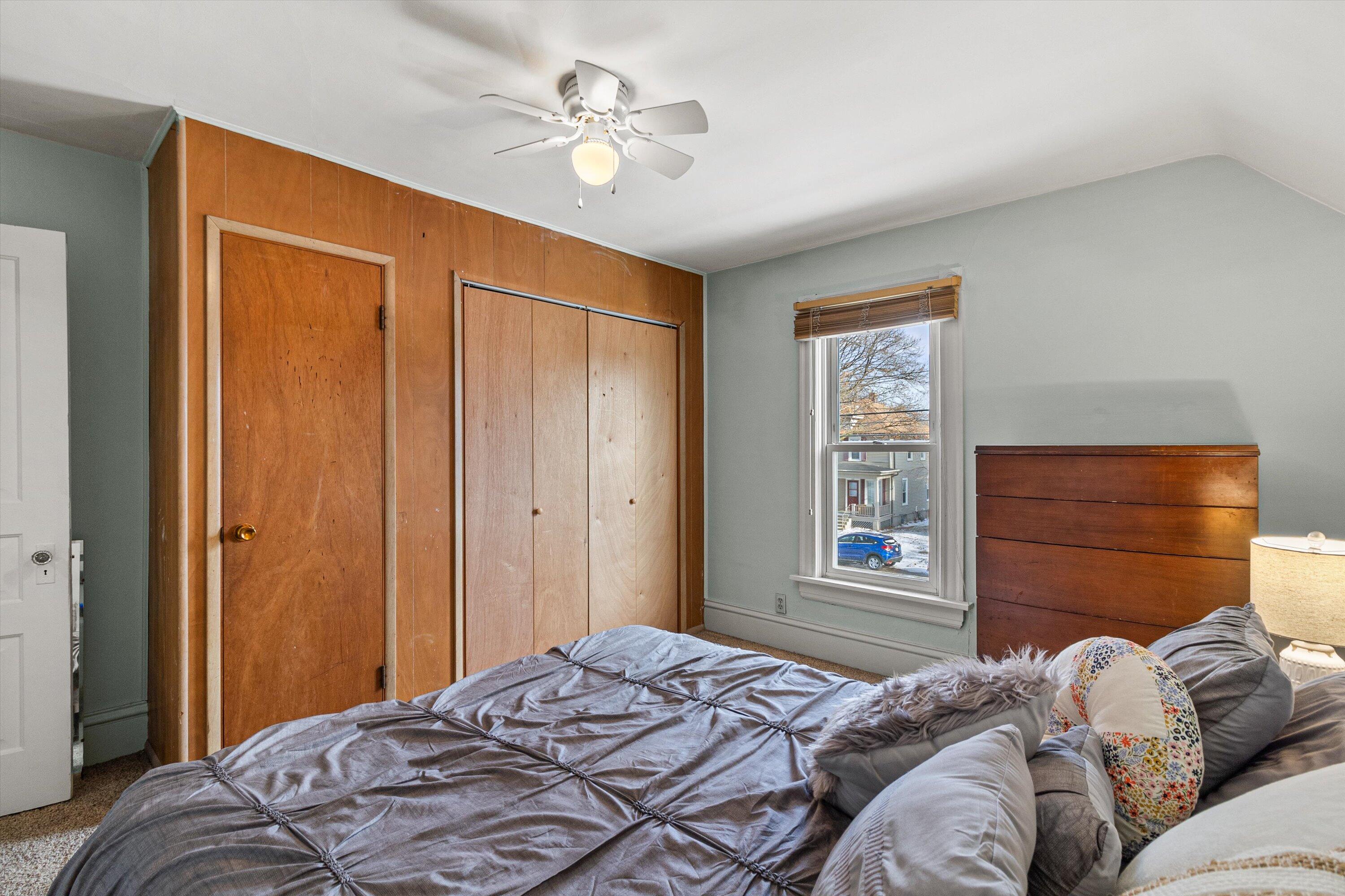 1308 West Boulevard Racine, WI 53405 - Photo 18 of 38 11-IMG_1146