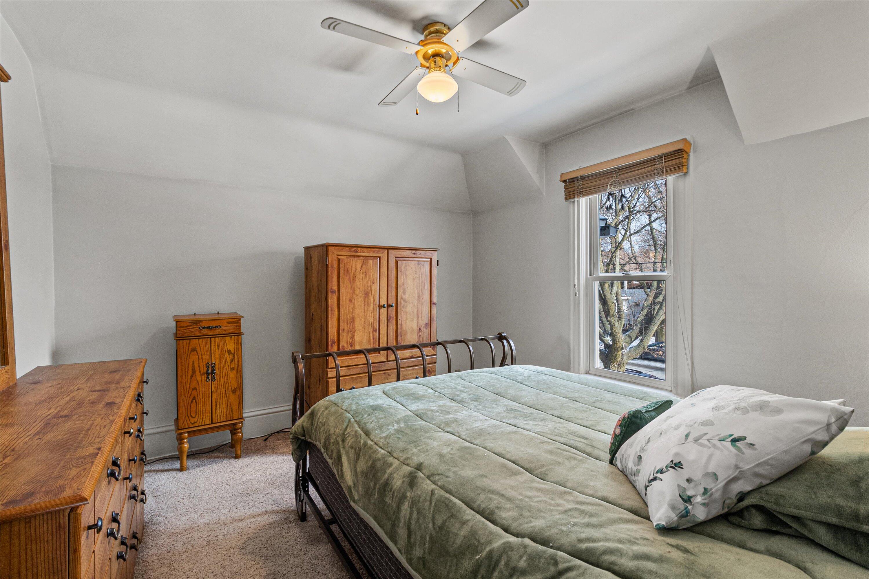 1308 West Boulevard Racine, WI 53405 - Photo 20 of 38 13-IMG_1164