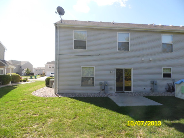25231 Faraday Road Manhattan, IL 60442 - Photo 2 of 10